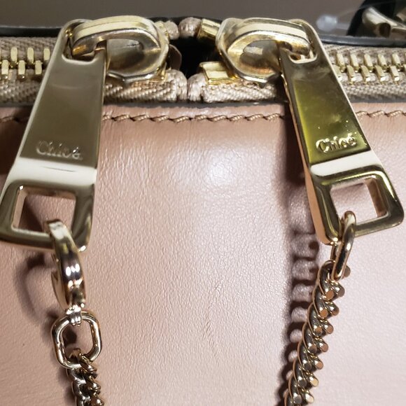 Chloe Bailey Hand Bag Two way - Picture 4 of 9